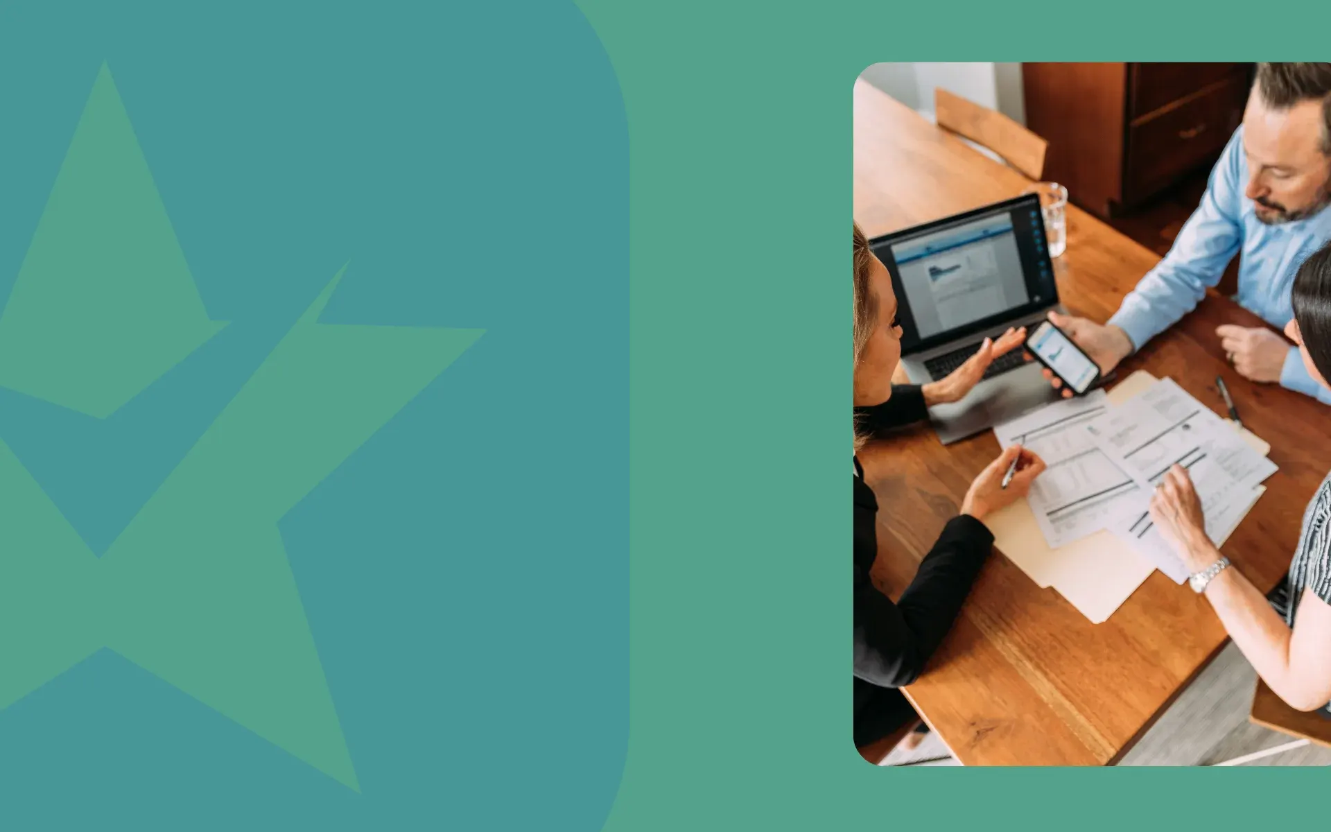 Strategic Review Management for Financial Services: Navigating Trust, Compliance, and Feedback