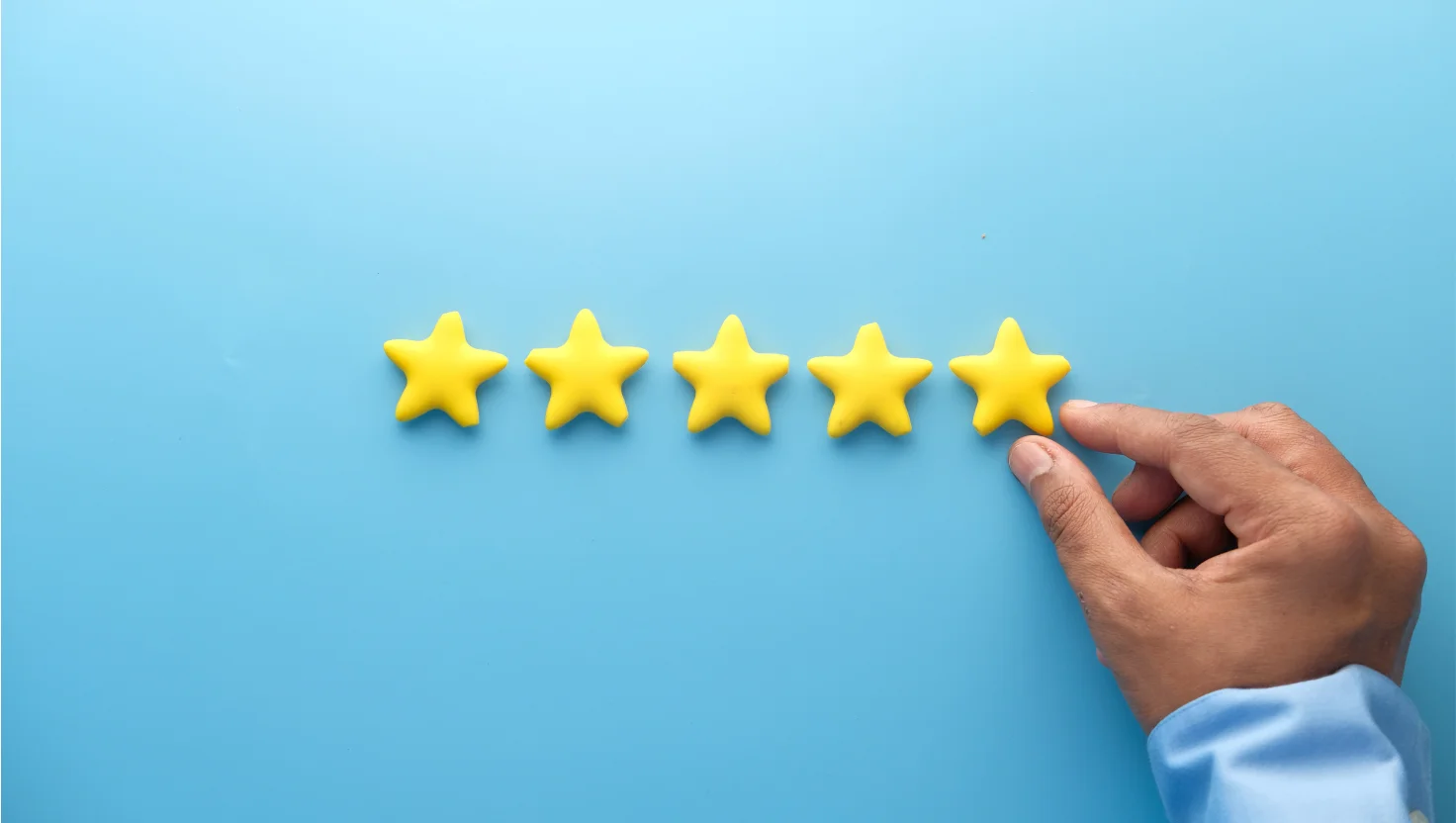 What Drives Clicks and Conversions? The Psychology of Star Ratings on Customer Purchase Behavior